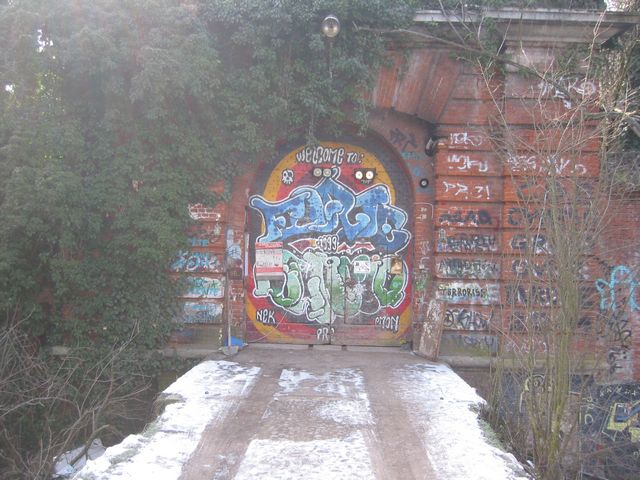 20040226_0044.jpg - click for next picture