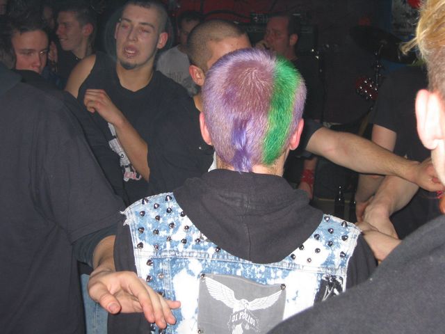 20040326_0027.jpg - click for next picture