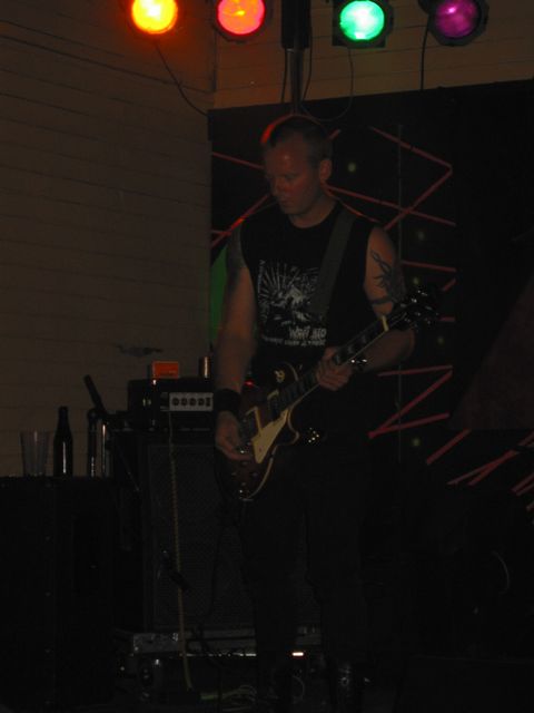 20040918_0012.jpg - click for next picture