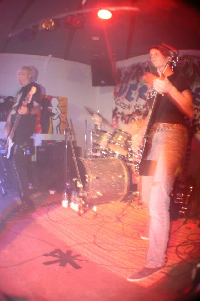 20121124_0004.jpg - click for next picture